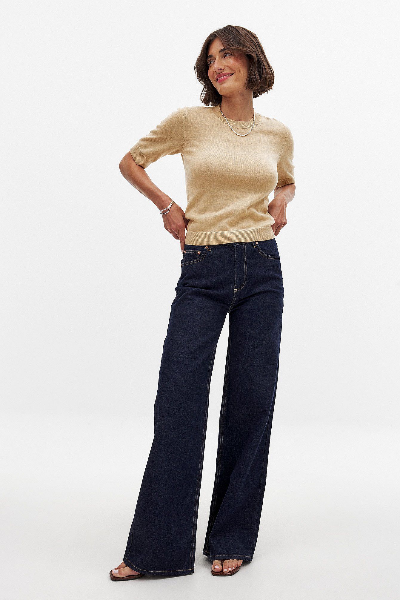 Wide High Waist Jeans for Women – Trendy, Comfortable & Flattering Fit | DENIMS Pakistan