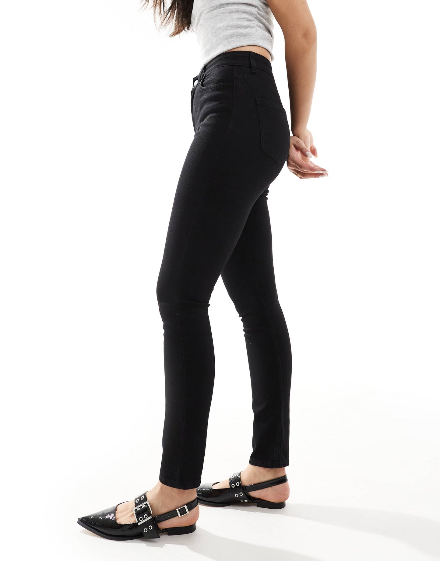 Skinny Jeans in Black – Slim Fit Stretchable Denim for Men in Pakistan | DENIMS