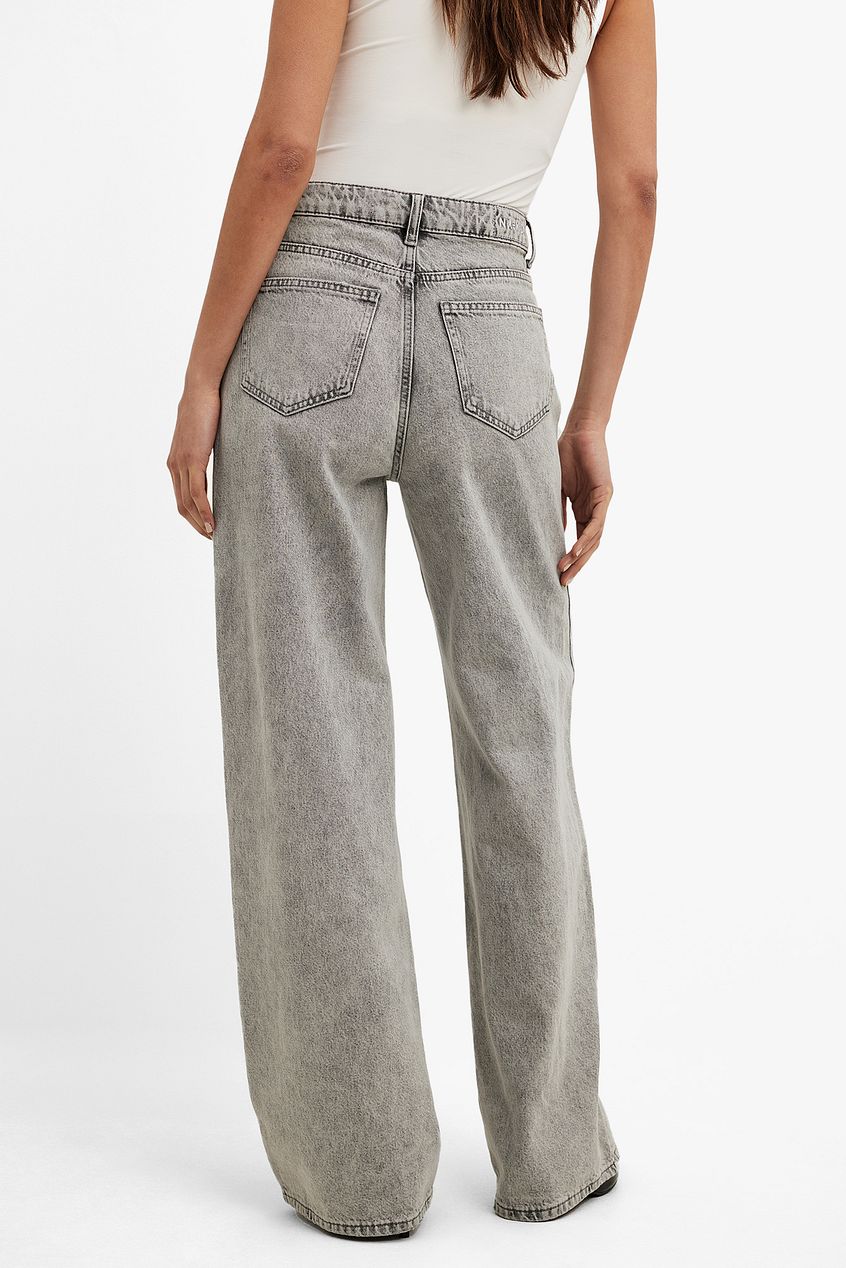 Women Wide High Waist Jeans – Flattering Wide-Leg High-Rise Denim for Pakistan | DENIMS (Copy)