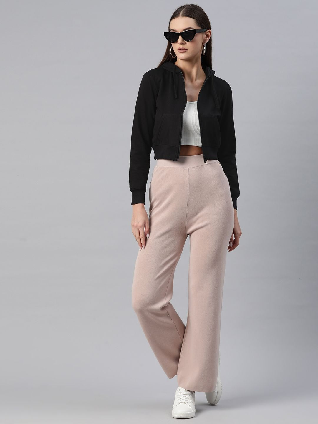 Women Hooded Cropped Fleece Zipper – Warm Cropped Fleece Zip-Up Hoodie for Pakistan | DENIMS