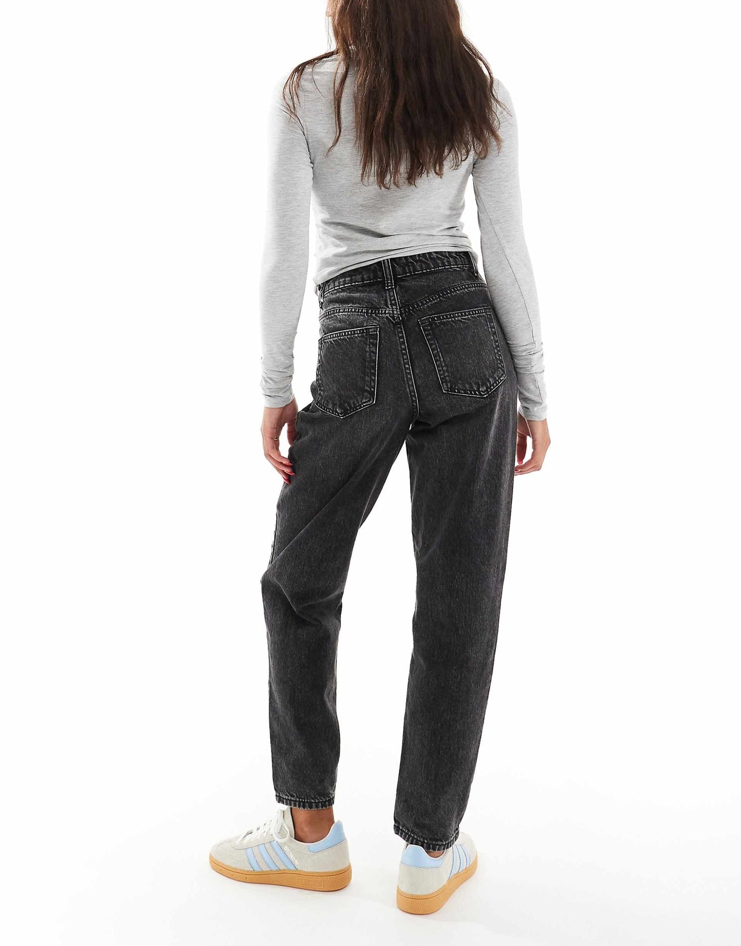 Mom Jeans in Black – High-Waist Comfort Fit Denim for Everyday Pakistani Style | DENIMS