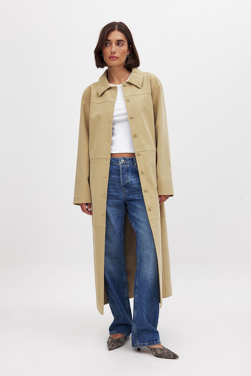 Women Straight Loose Fit Jeans – Classic Straight-Leg, Relaxed Comfort Denim for Pakistan | DENIMS