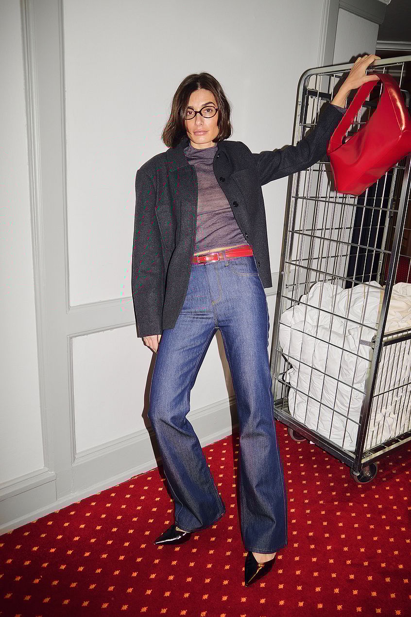 Women High Waist Flared Denim – Leg-Lengthening, Breathable Jeans for Pakistan | DENIMS