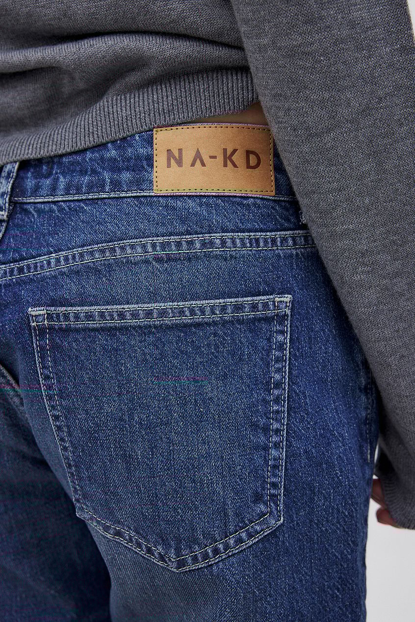 Women Low Waist Jeans – Trendy Low-Rise Hip-Hugger Denim for Pakistan | DENIMS