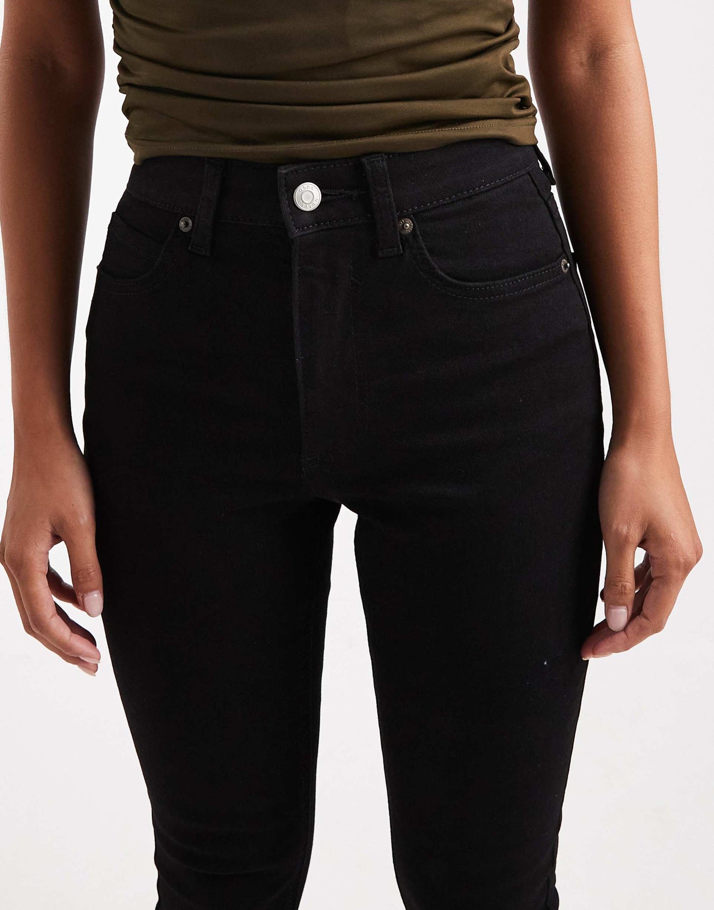 Women Skinny Jeans in Clean Black – Stretchable Slim Fit Denim | DENIMS