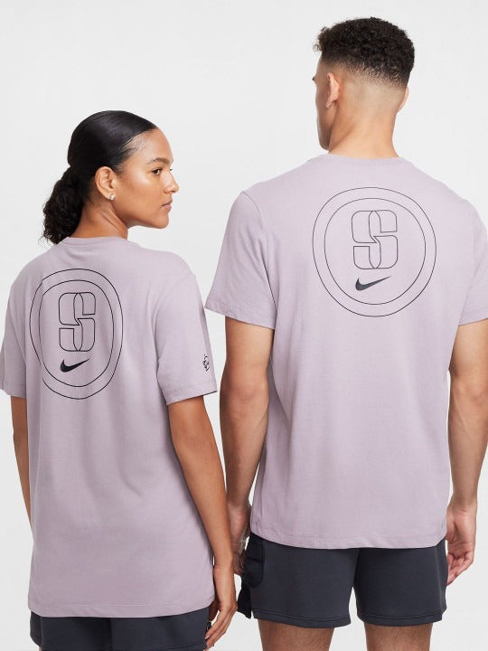 Sabrina Men’s Dri-FIT Basketball T-Shirt – Breathable Sportswear for Active Men in Pakistan | DENIMS