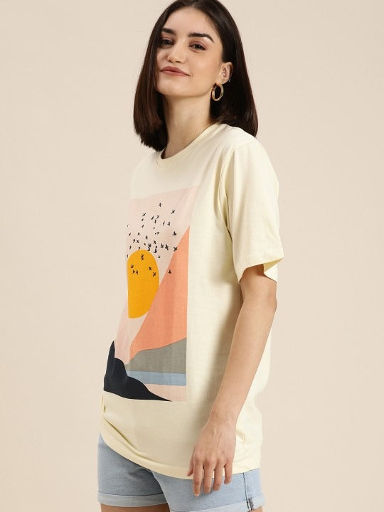 Women Cream-Coloured Printed Cotton Oversized T-Shirt – Stylish Casual Pakistan