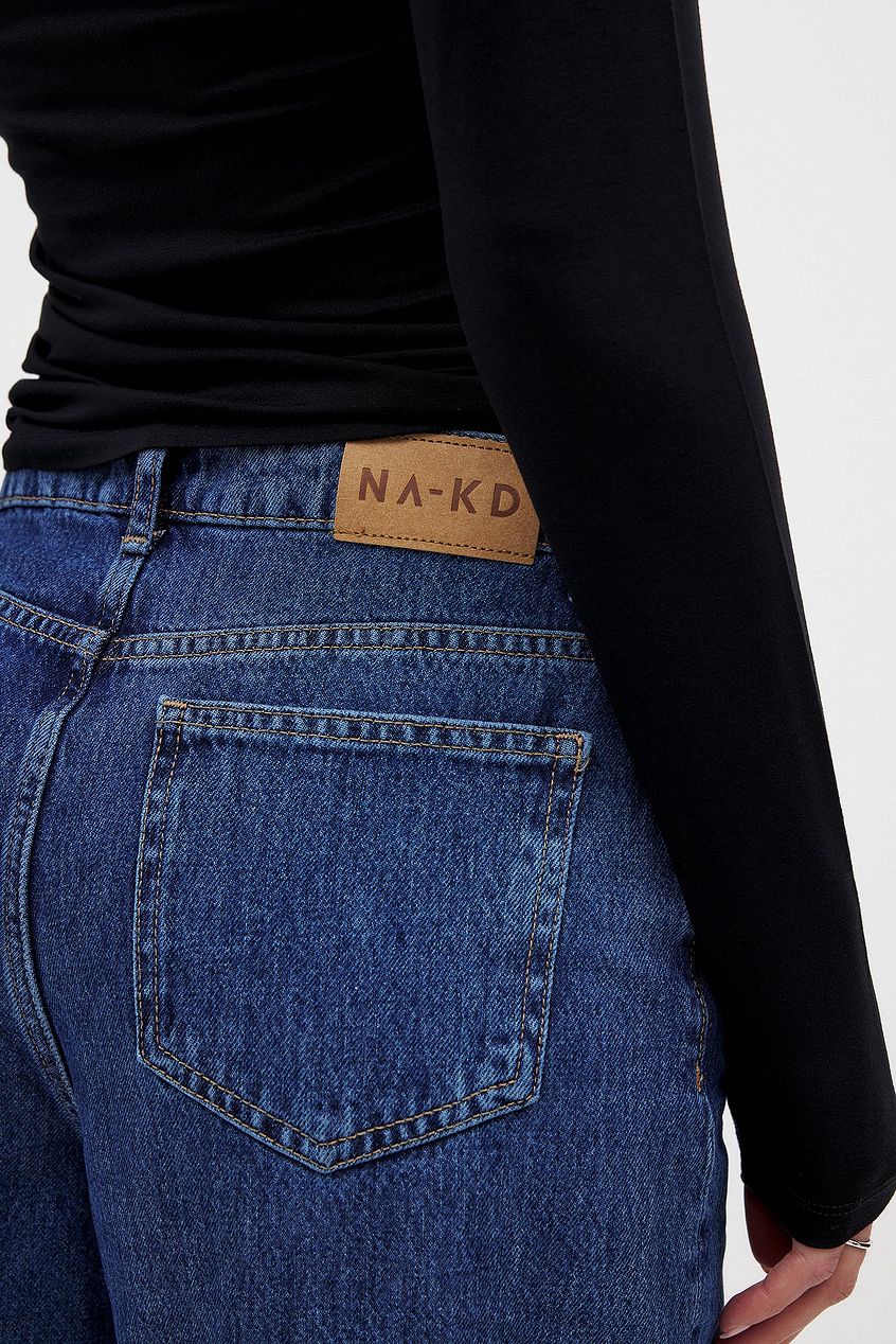 Women Fold Up Loose Denim – Relaxed Fit Cuffed Jeans for Pakistani Women | DENIMS