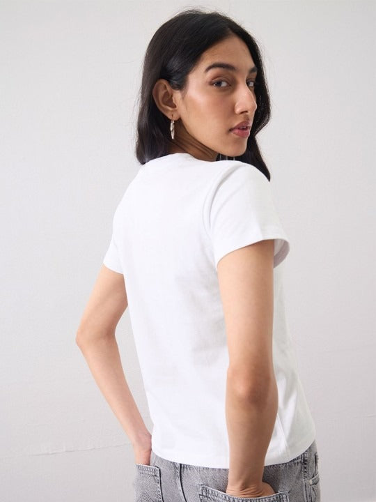 Women Graphic Printed Round Neck Pure Cotton T-Shirt – Trendy Casual Pakistan