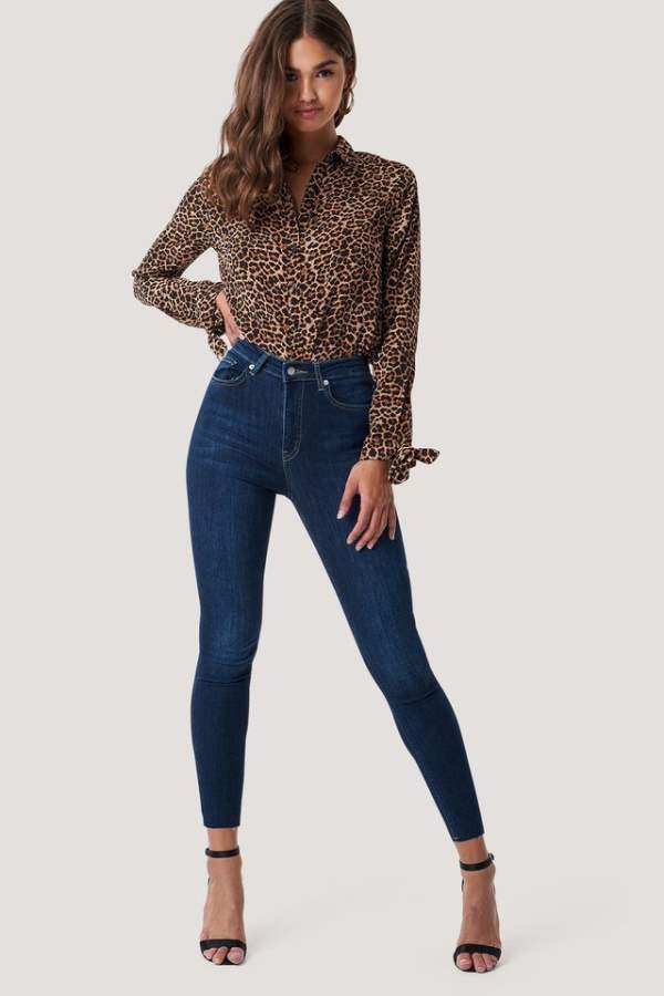 Womens Slim Fit Half Flare Mid-Rise Clean Look Stretchable Jeans