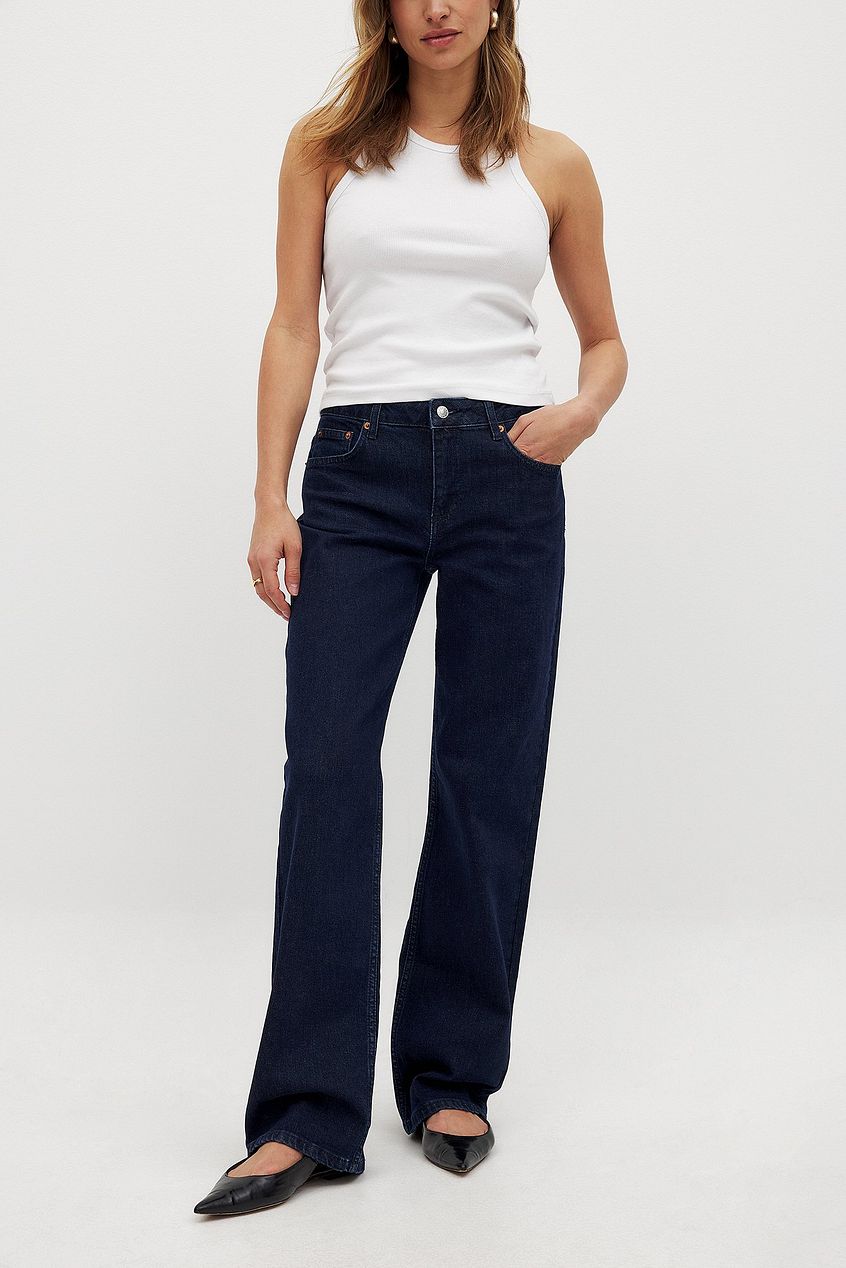 Women Mid Waist Slim Straight Denim – Slim Straight Mid-Rise Jeans for Pakistani Women | DENIMS