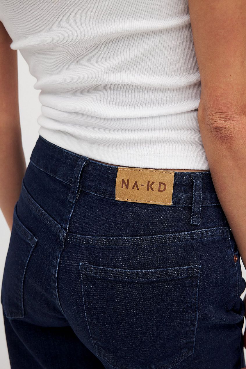 Women Mid Waist Slim Straight Denim – Slim Straight Mid-Rise Jeans for Pakistani Women | DENIMS