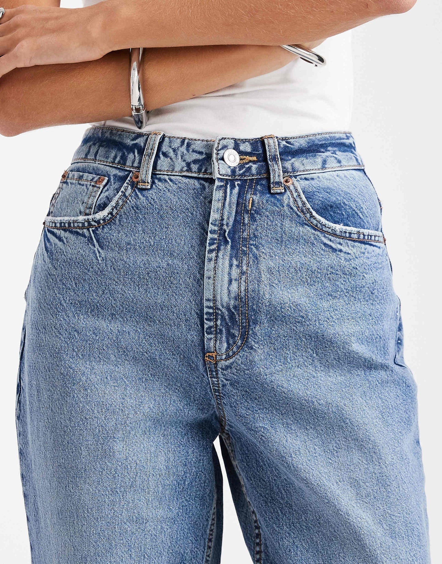 Mom Jeans in Mid Blue – High Waist Vintage Fit Denim for Women in Pakistan | DENIMS