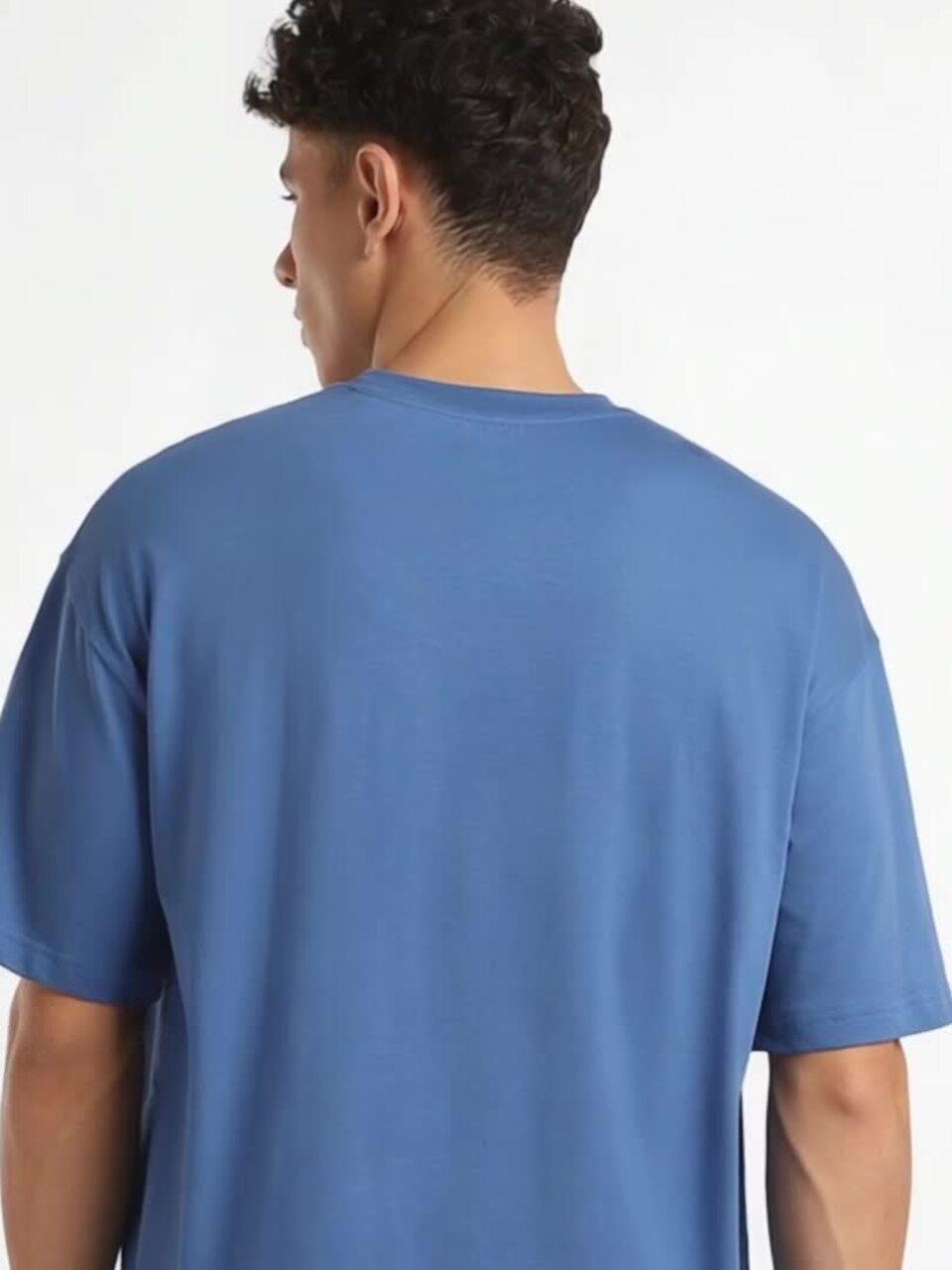 Round Neck Short Sleeves Oversized Cotton T-Shirt for Men – Breathable Summer Wear in Pakistan | DENIMS