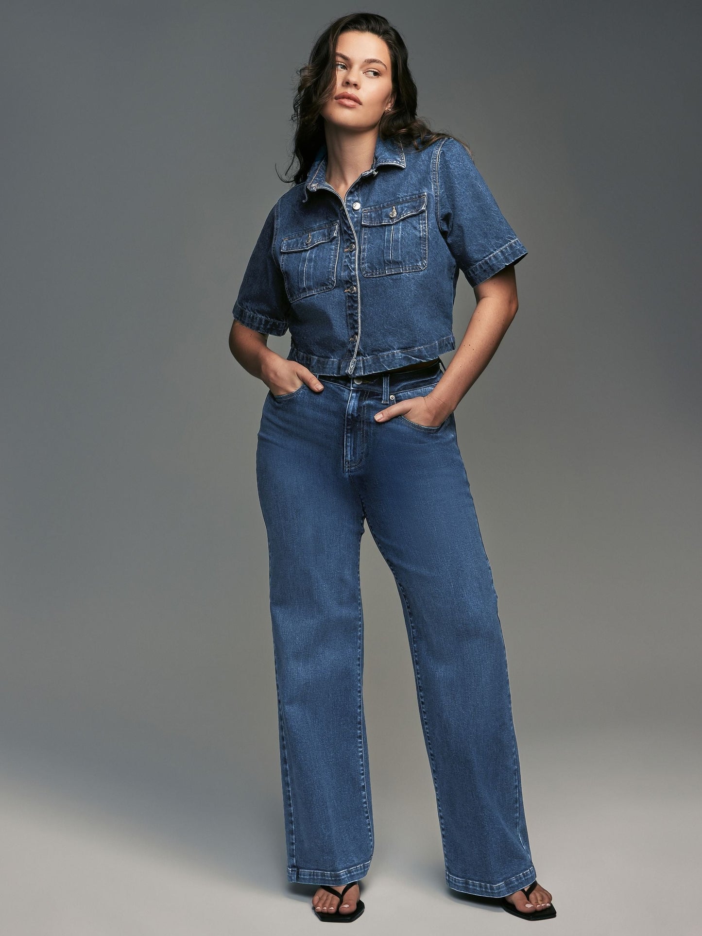 Women Dark Blue Wide Leg Hourglass Jeans – High Waist Flattering Fit Denim Pants in Pakistan | DENIMS