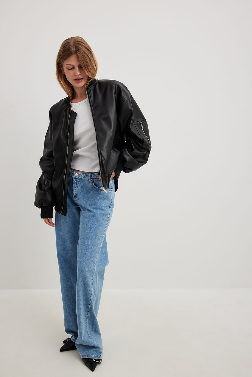 Low Waist Jeans for Women – Trendy Low-Rise Denim, Sleek Hip-Hugging Fit for Pakistan | DENIMS