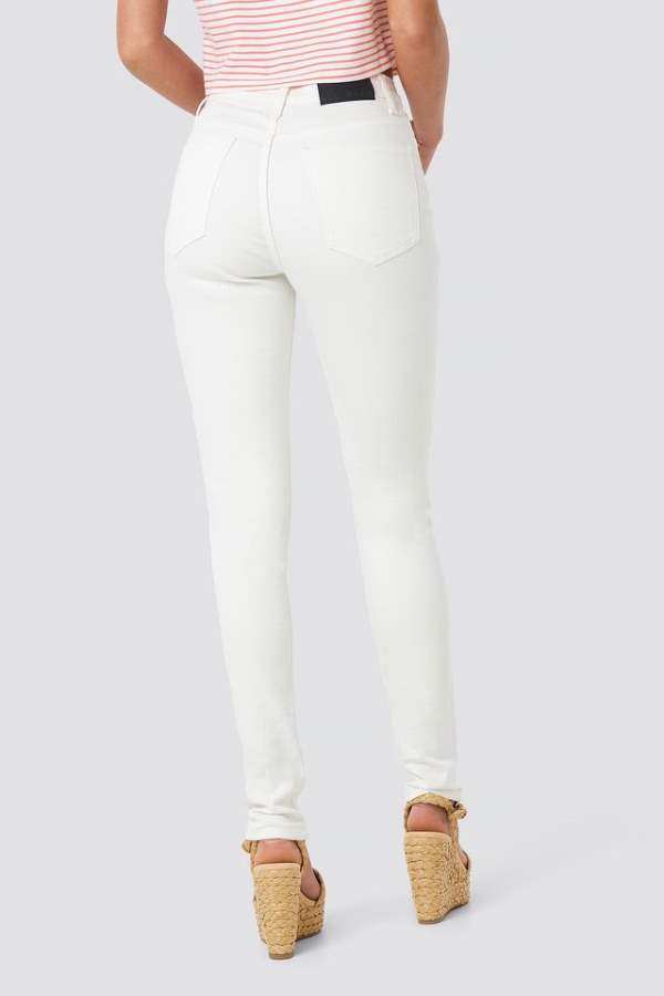 Women Super Skinny Fit Mid-Rise Clean Look Stretchable Jeans
