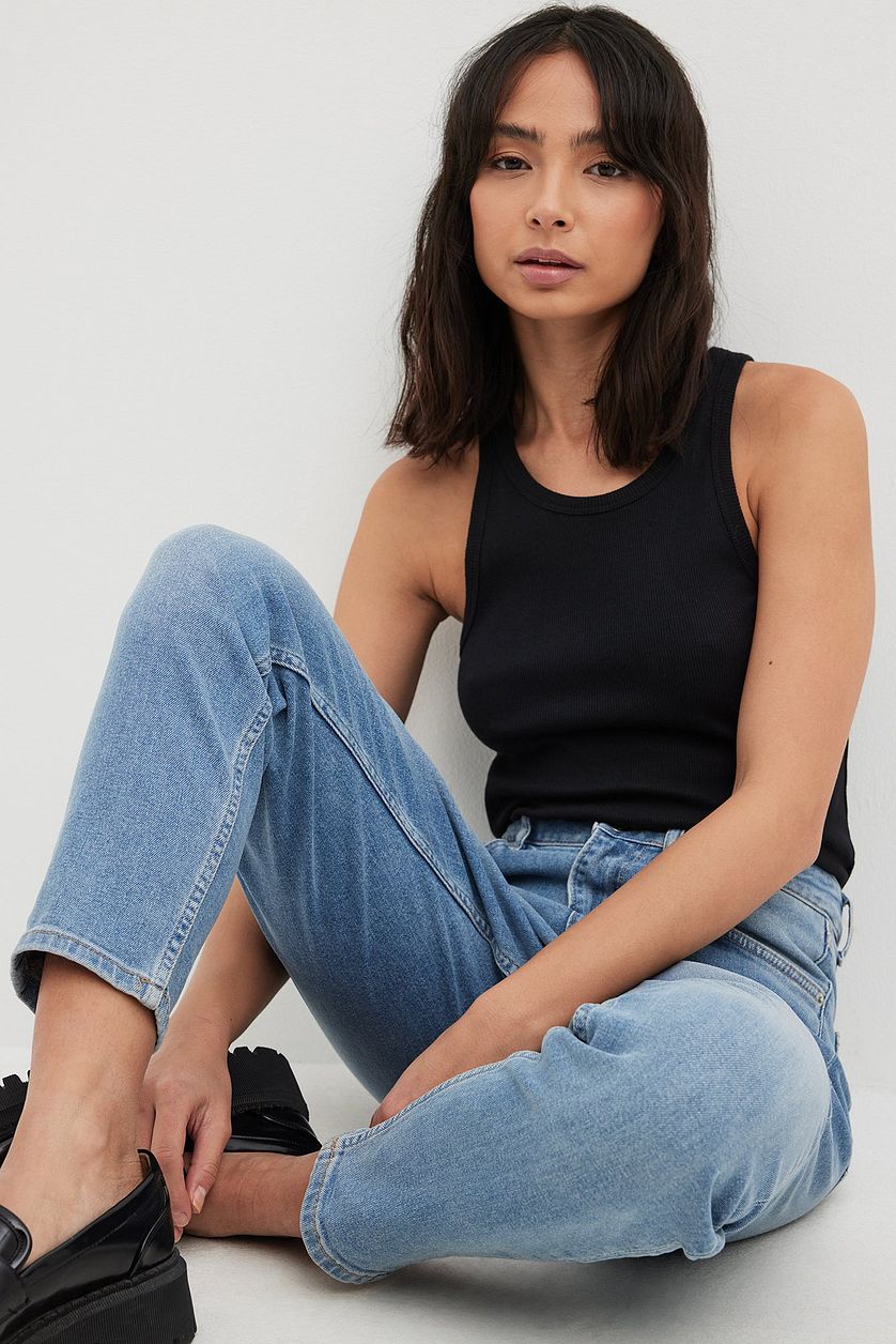 Comfort Mom Jeans - DENIMS