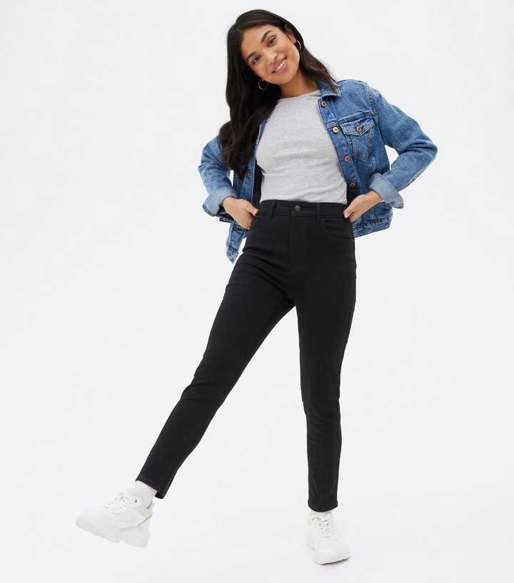 Women s Jeans Trendsetting Styles and Classic Denim Denims DENIMS