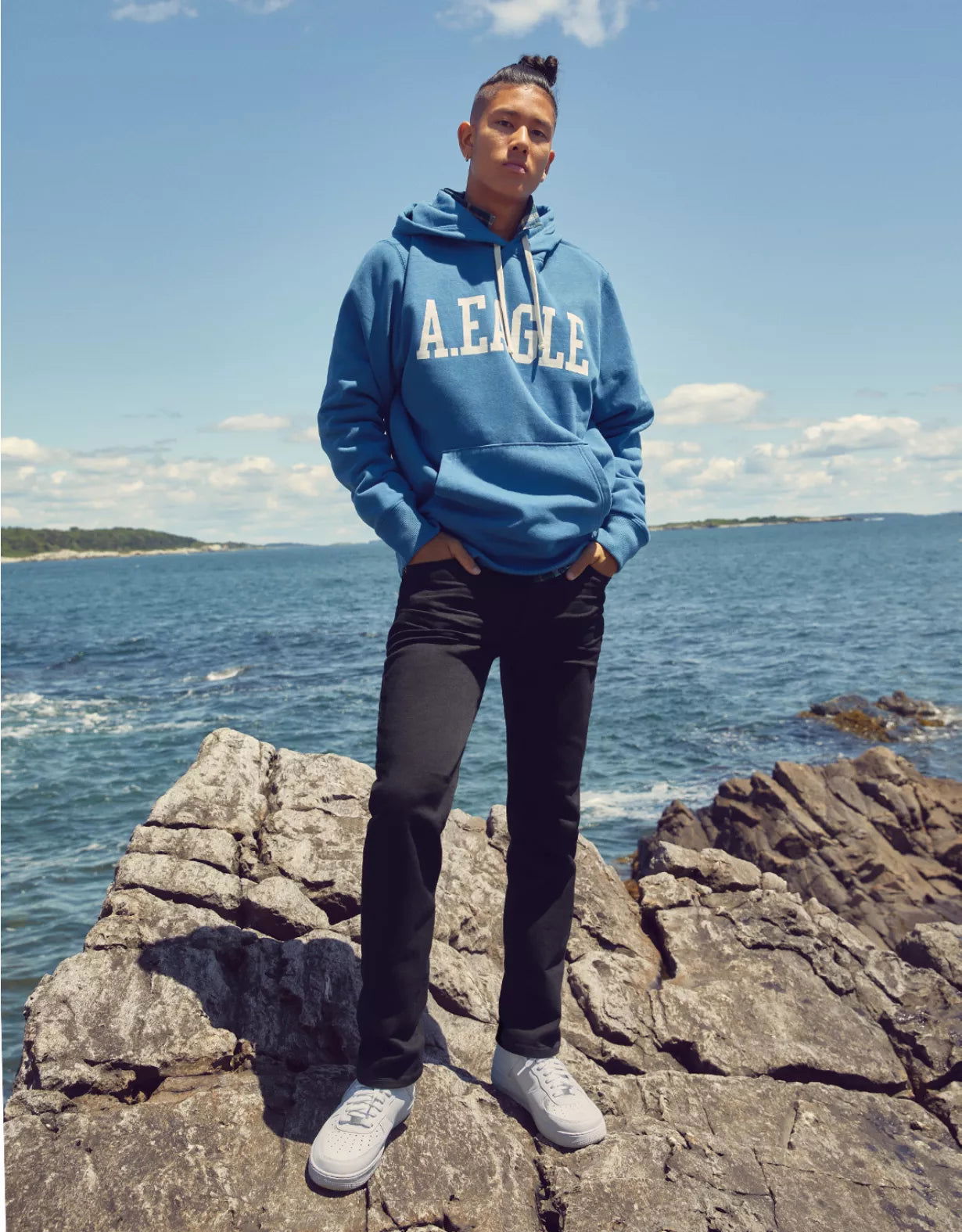 Slim Straight Stretchable Jeans For Men - DENIMS