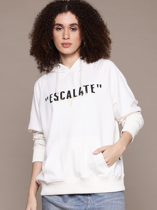 STREETPULSE Lifestyle Printed Hooded White Hoodie – Premium Cotton Fleece for Men & Women in Pakistan