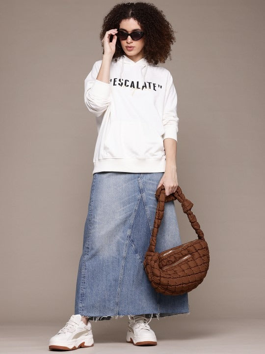 STREETPULSE Lifestyle Printed Hooded White Hoodie – Premium Cotton Fleece for Men & Women in Pakistan