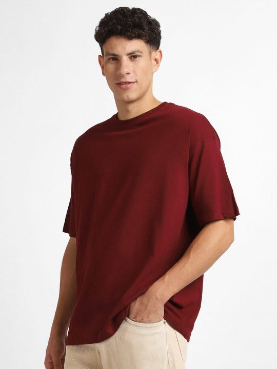 Round Neck Drop-Shoulder Oversized Cotton T-Shirt for Men in Pakistan | DENIMS