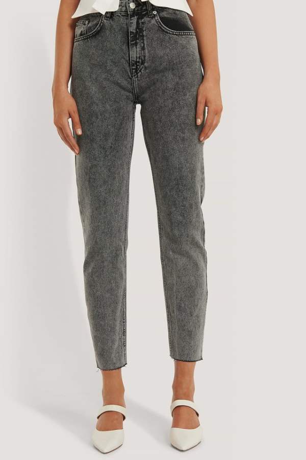 Women Skinny Fit Mid-Rise Clean Look Stretchable Jeans