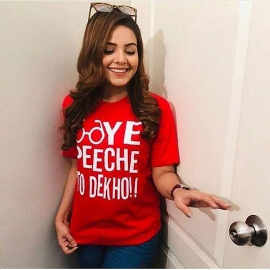 Red Oye Peechay To Dekho Cotton Printed T-shirt For Womens