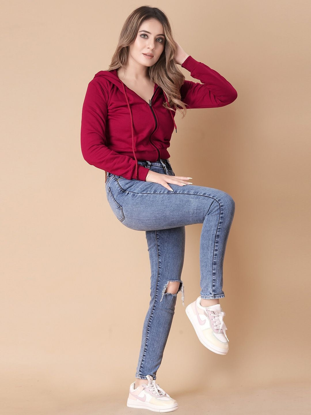 Women Solid Hooded Cropped Zipper Hoodie – Cropped Zip-Up, Breathable & Travel-Ready | DENIMS