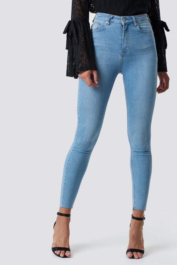 Women Super Skinny Fit Mid-Rise Clean Look Stretchable Jeans