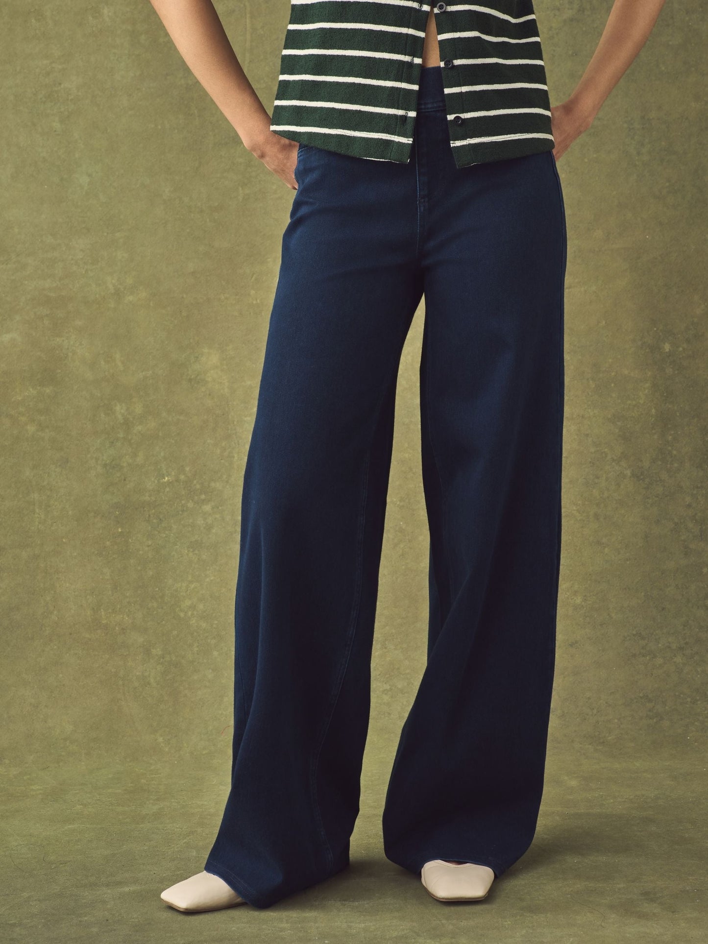 Women River Island Blue High Waisted Pocket Front Wide Leg Jeans – Stylish Denim Pants for Pakistan