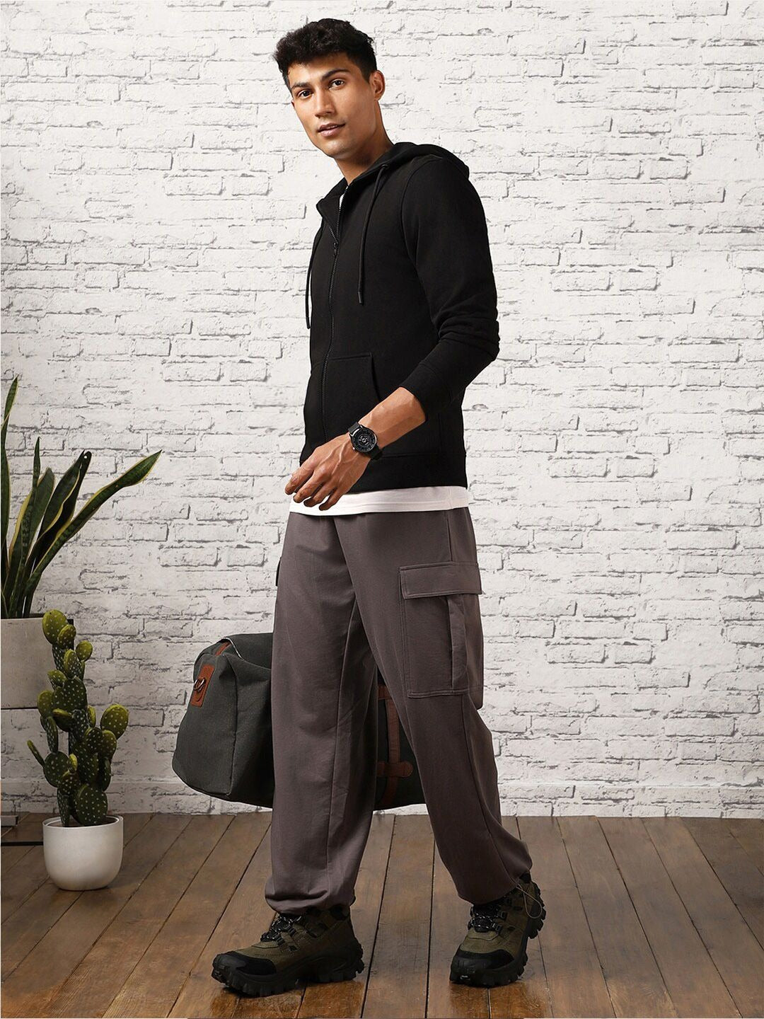 Men Zipper Hooded Sweatshirt Online in Pakistan | Comfortable & Stylish Hoodie