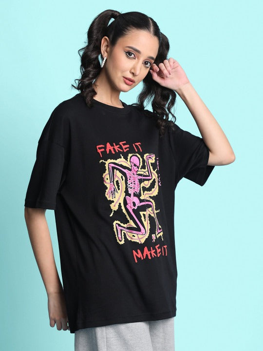 Men Halloween Graphic Print Round Neck Cotton T-Shirt – Stylish Festive Outfit in Pakistan | DENIMS