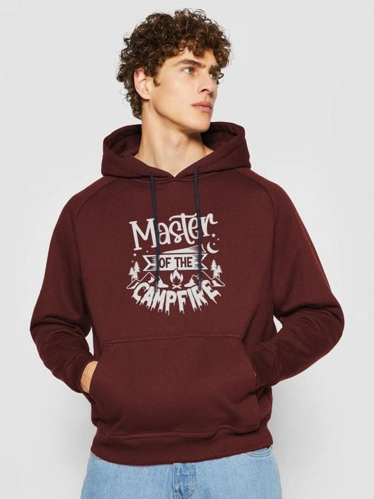 Men Maroon Printed Hooded Sweatshirt – Stylish Cotton Fleece Hoodie for Casual Wear in Pakistan