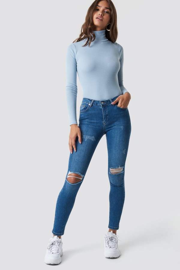 Women Skinny Fit Mid-Rise Clean Look Stretchable Jeans