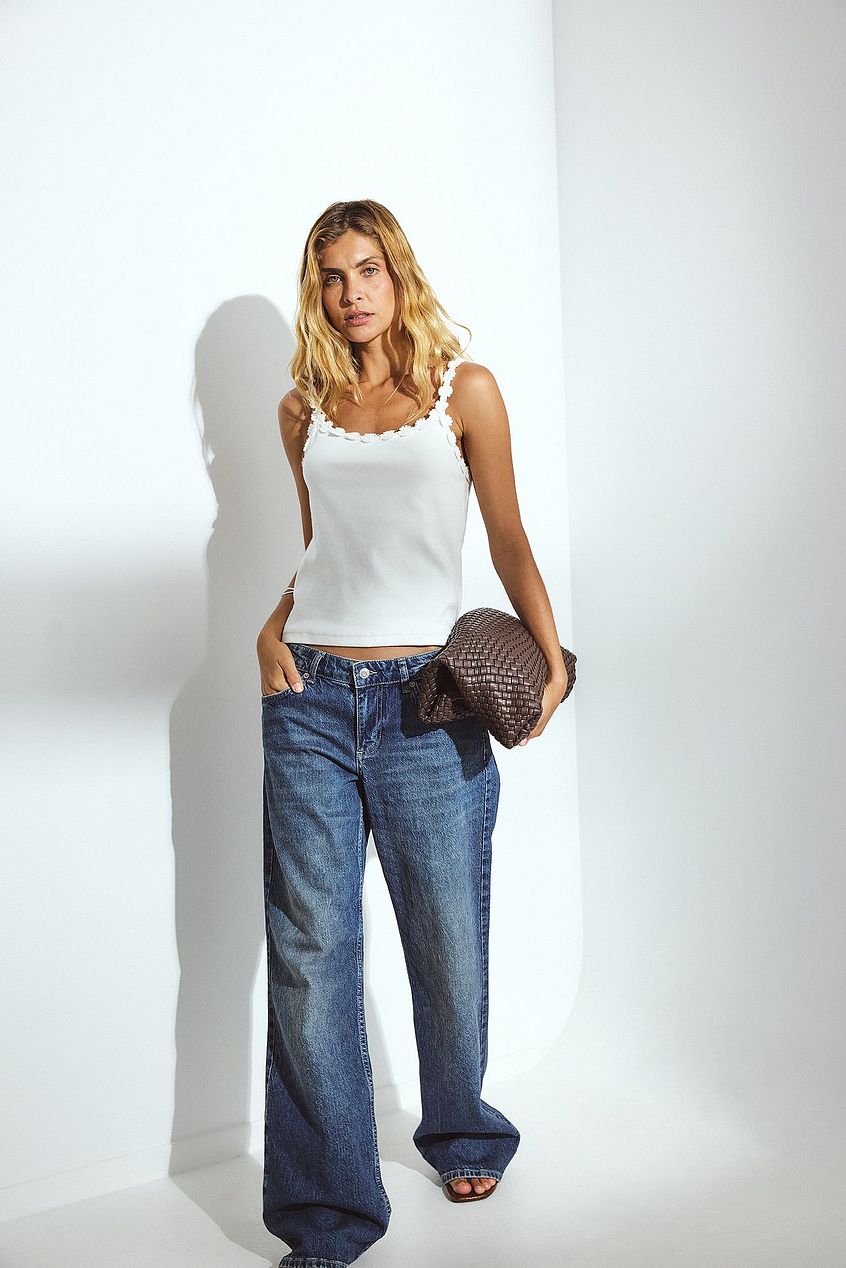 Buy Denim Jeans & Pants for Women in Pakistan at Denims.pk – DENIMS