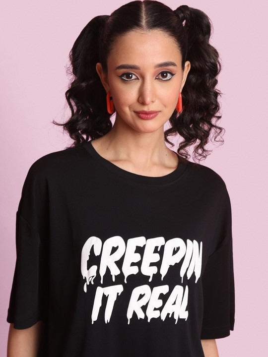 Unisex Halloween Graphic Print Round Neck Cotton Oversized T-Shirt – Trendy Festive Streetwear in Pakistan | DENIMS