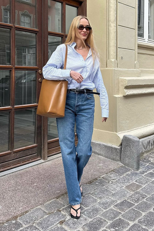 Women Straight Loose Fit Jeans – Classic Straight-Leg, Relaxed Comfort Denim for Pakistan | DENIMS