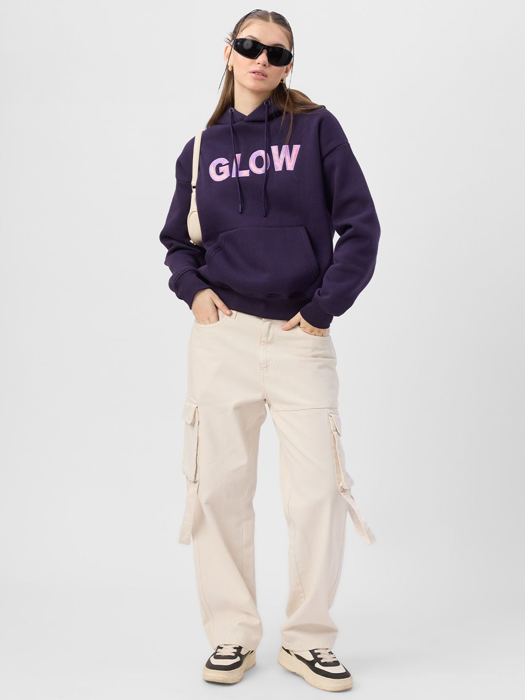 Women Printed Hooded Pullover Hoodie – Breathable Graphic Cotton Pullover for Pakistan