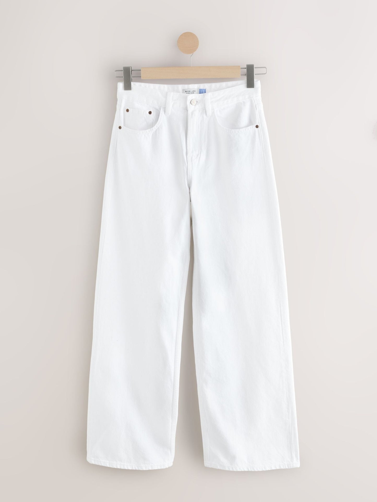 Women White Wide Leg Jeans – Elegant High Waisted Denim Pants for Stylish Outfits in Pakistan | DENIMS
