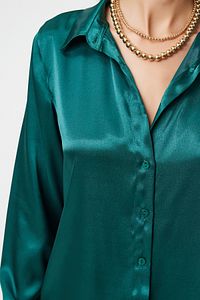 Emerald Green Women’s Silk Shirt – Light & Flowing Elegance