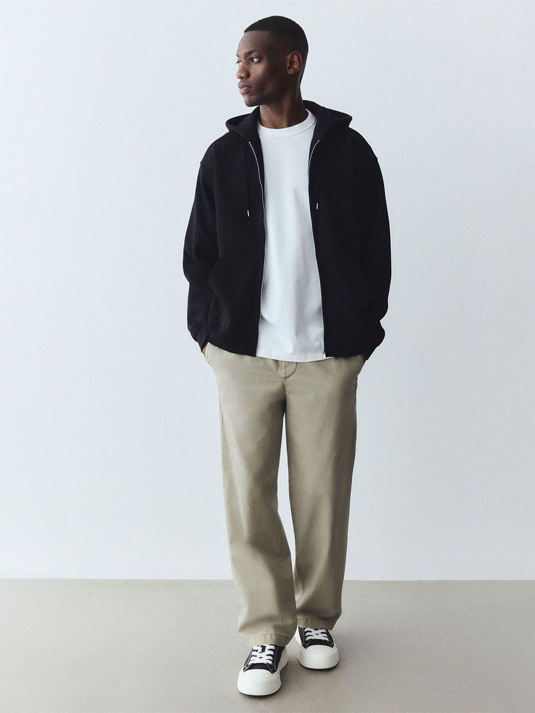 Men Loose Fit Zip-Through Hoodie – Casual Cotton Zipper Sweatshirt for Pakistan | DENIMS