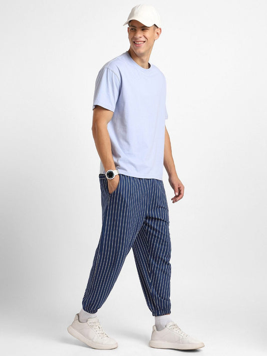 Round Neck Short Sleeves Oversized Cotton T-Shirt for Men & Women in Pakistan | DENIMS