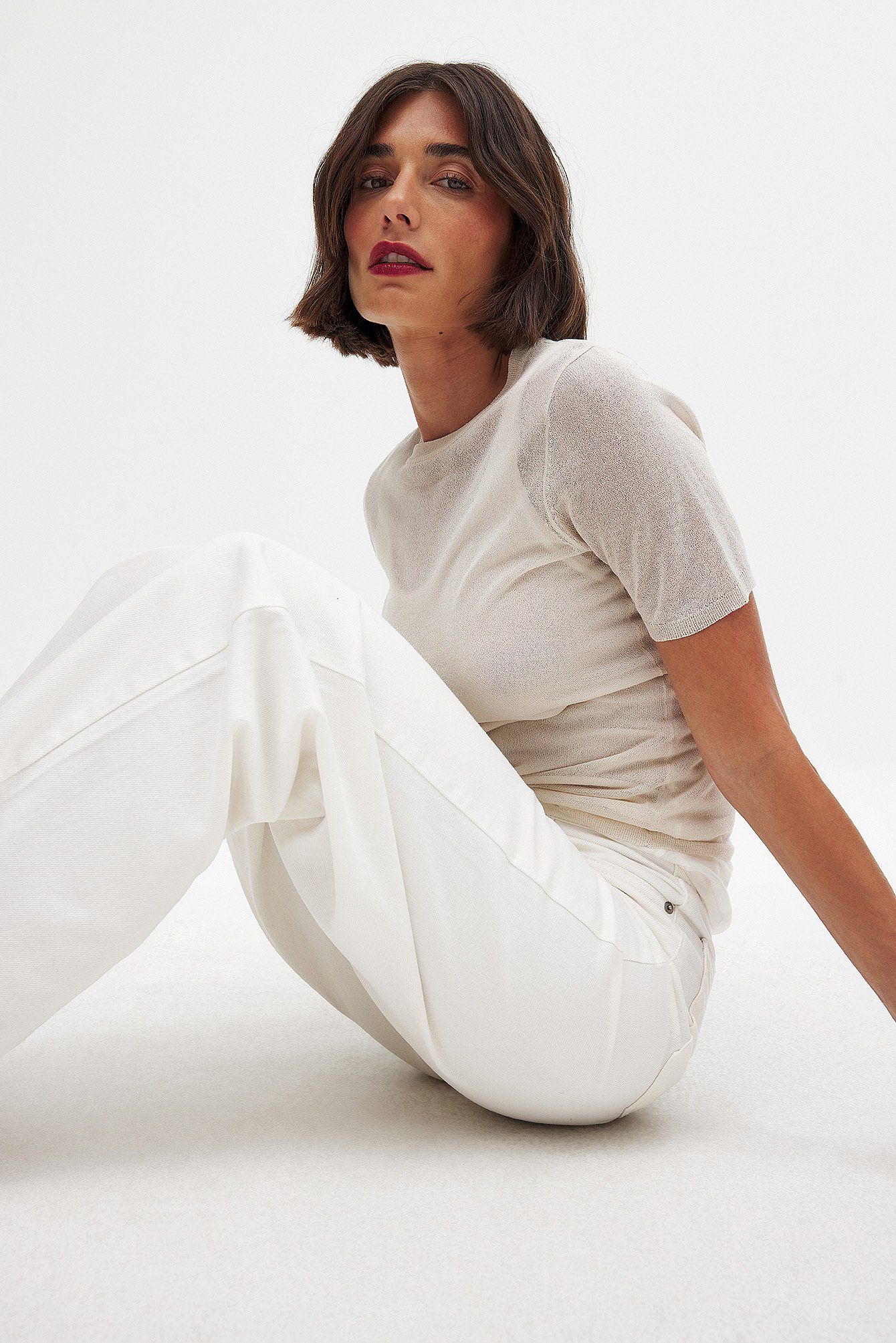 Wide High Waist Jeans for Women – Trendy, Comfortable & Flattering Fit | DENIMS Pakistan