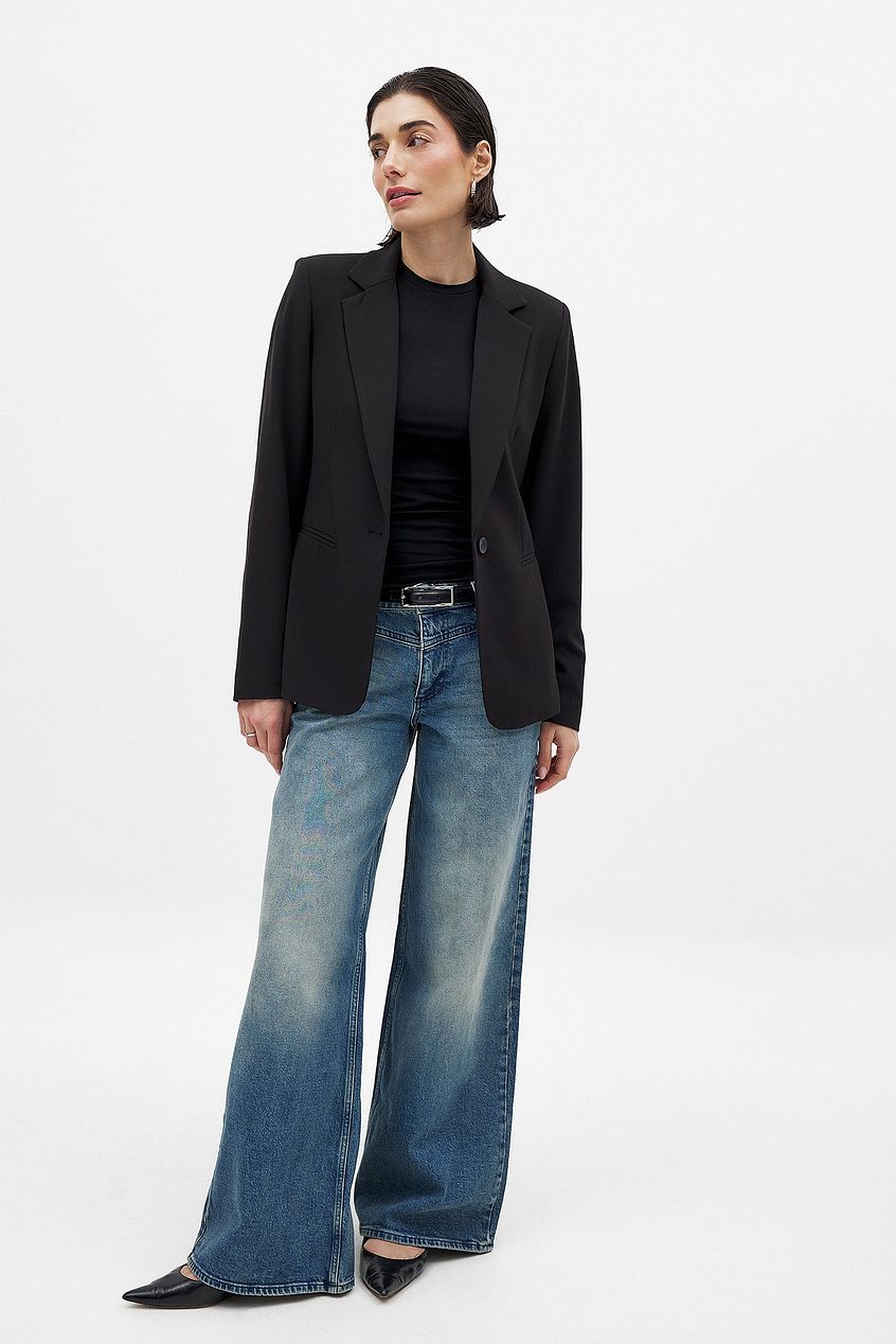 Women Low Waist Wide Leg Jeans with Seam Details – Trendy Low-Rise Baggy Denim, Structured Seams for Shape | DENIMS