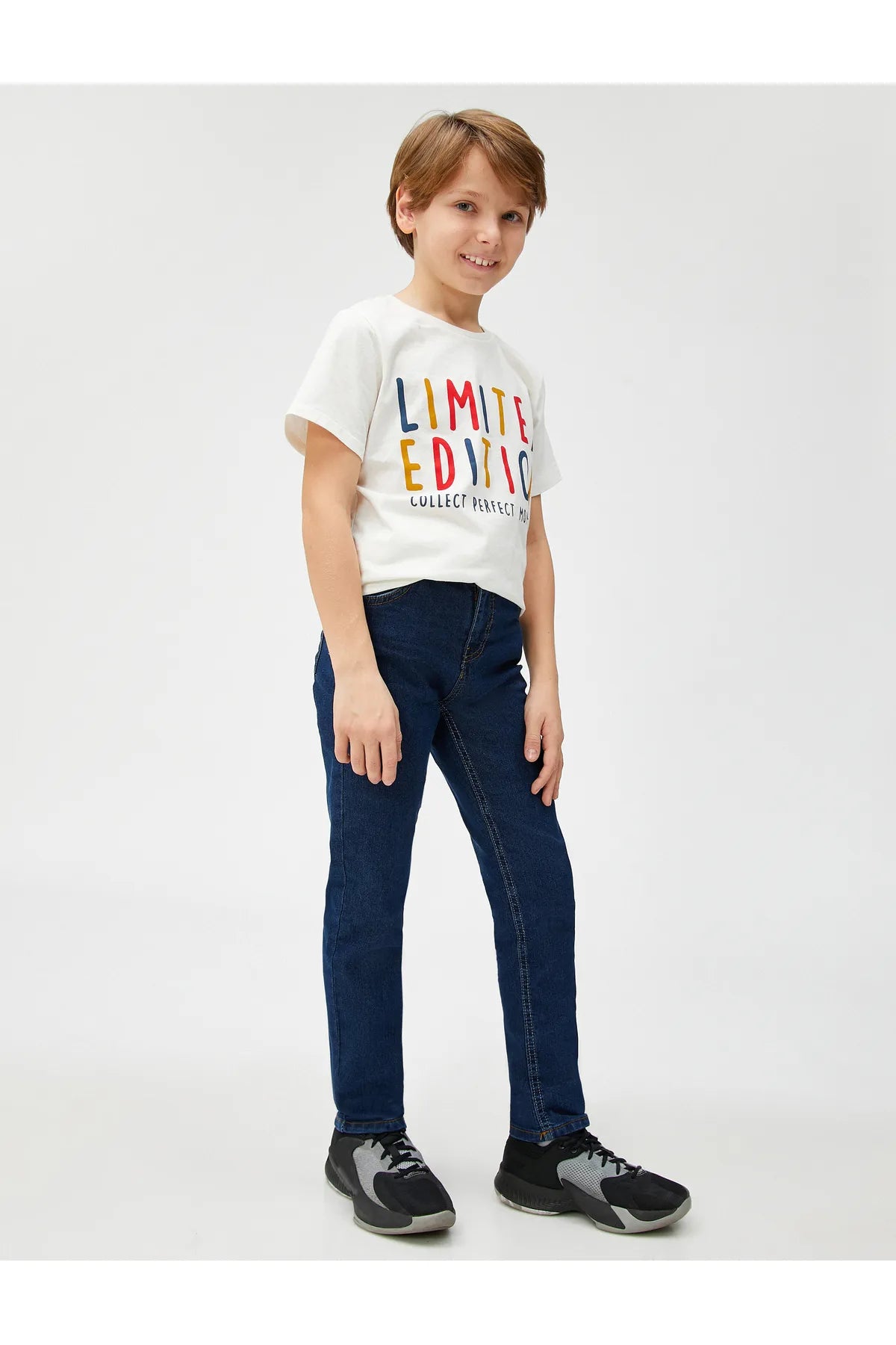 Skinny Jeans - Skinny Jeans with Adjustable Elastic Waist