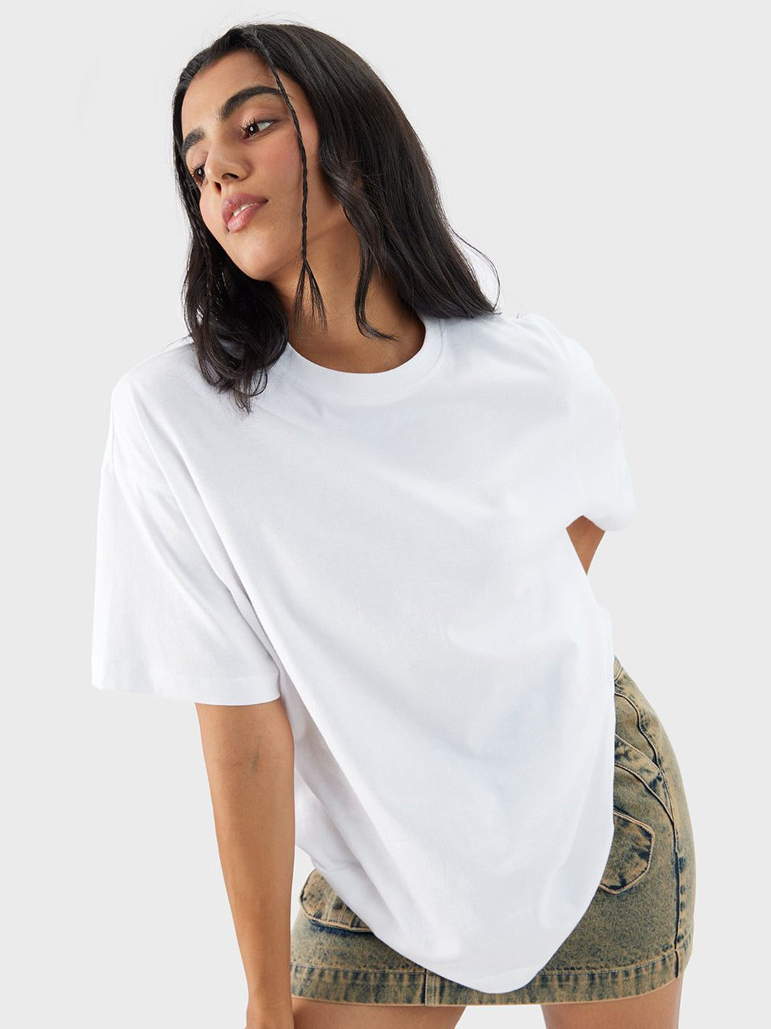 Women Solid Round Neck Pure Cotton Oversized T-Shirt – Casual Streetwear in Pakistan