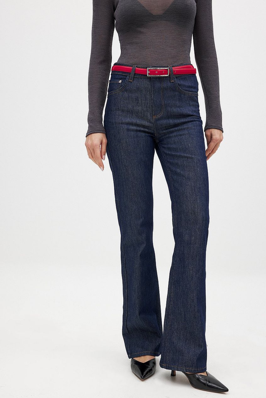 Women High Waist Flared Denim – Leg-Lengthening, Breathable Jeans for Pakistan | DENIMS