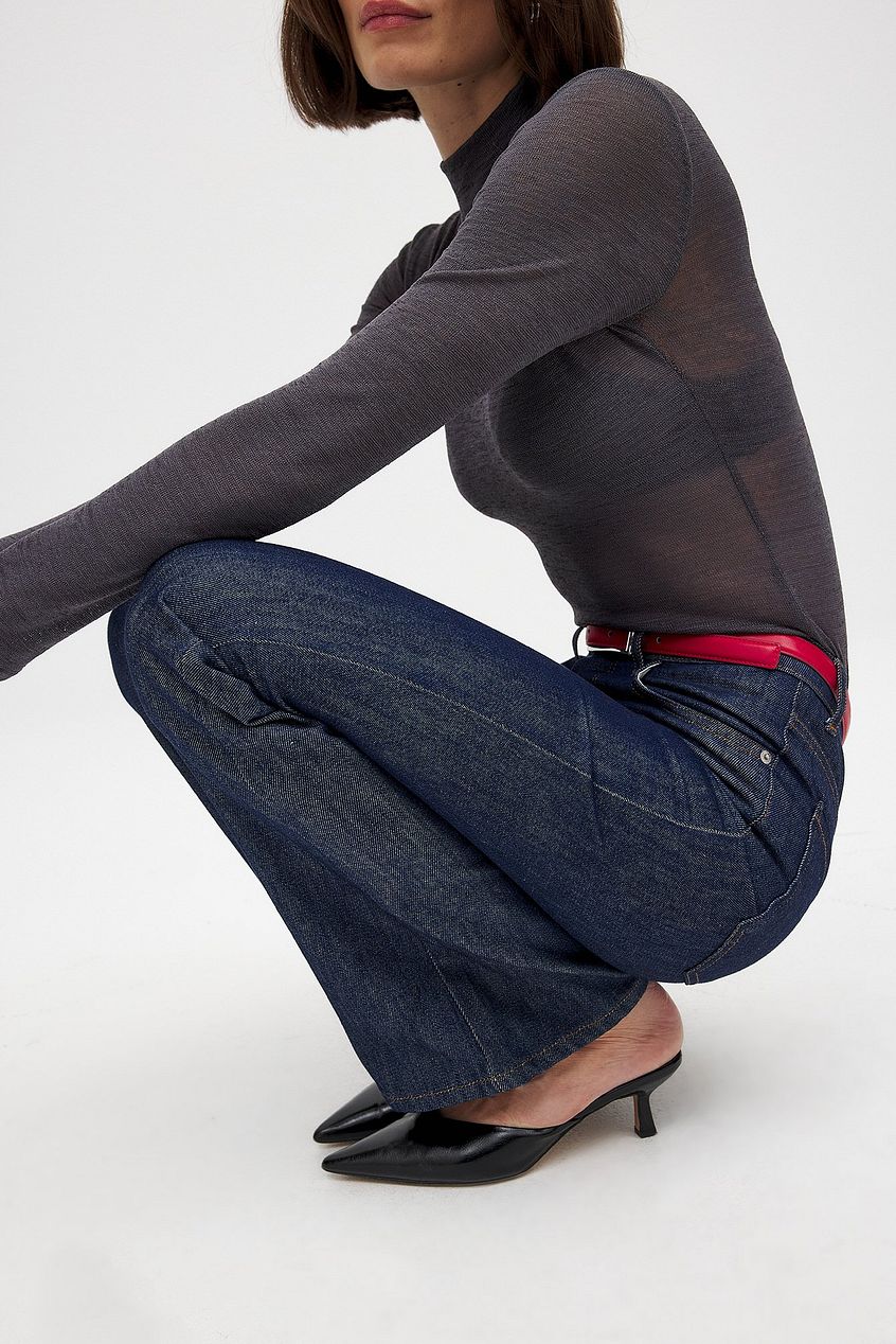 Women High Waist Flared Denim – Leg-Lengthening, Breathable Jeans for Pakistan | DENIMS